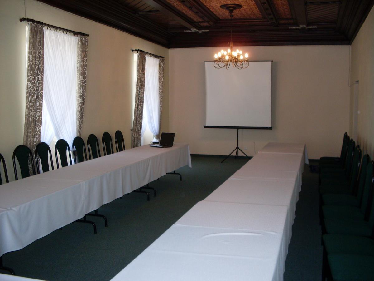 Hotel Krokus Kamienna Gora Εξωτερικό φωτογραφία